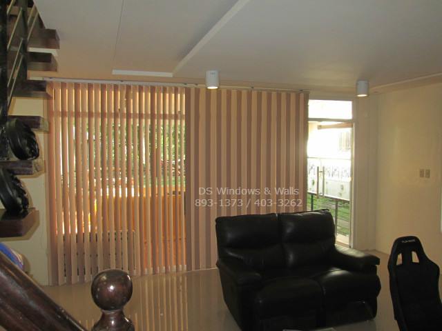 Enjoying Gaming Room with Vertical Blinds