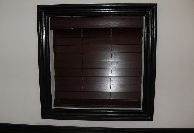 Wooden Blinds - Mahogany