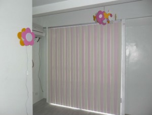 Combination of Cream Corr & Baby Pink Color of PVC Vertical Blinds