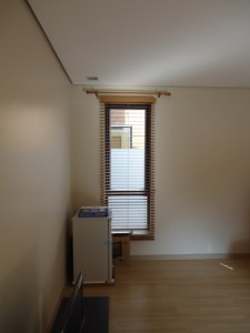 Faux Wood Blinds: Birch